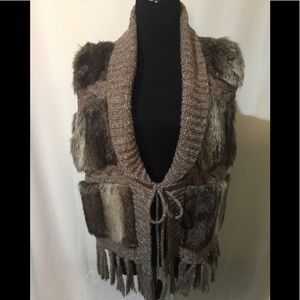 Doll house sweater vest size XL